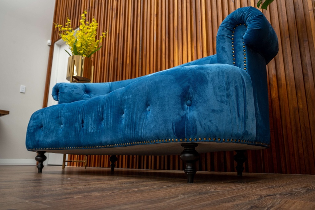 Sheffield chesterfield 2 couch ,bright blue