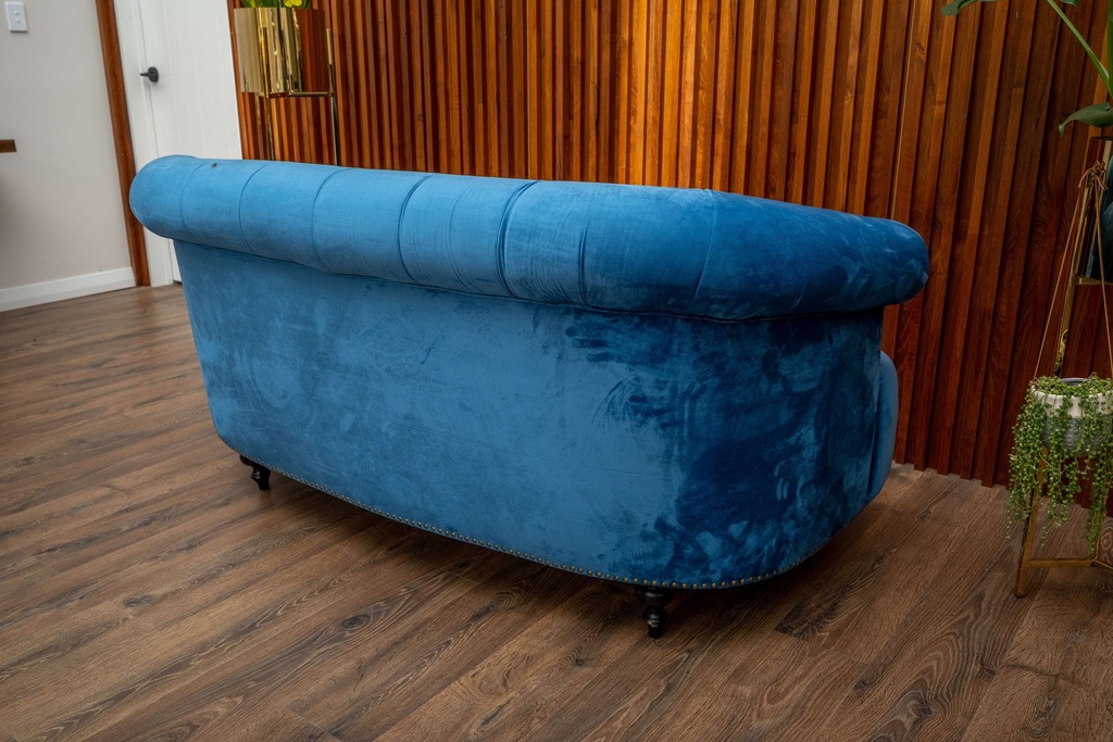 Sheffield chesterfield 2 couch ,bright blue