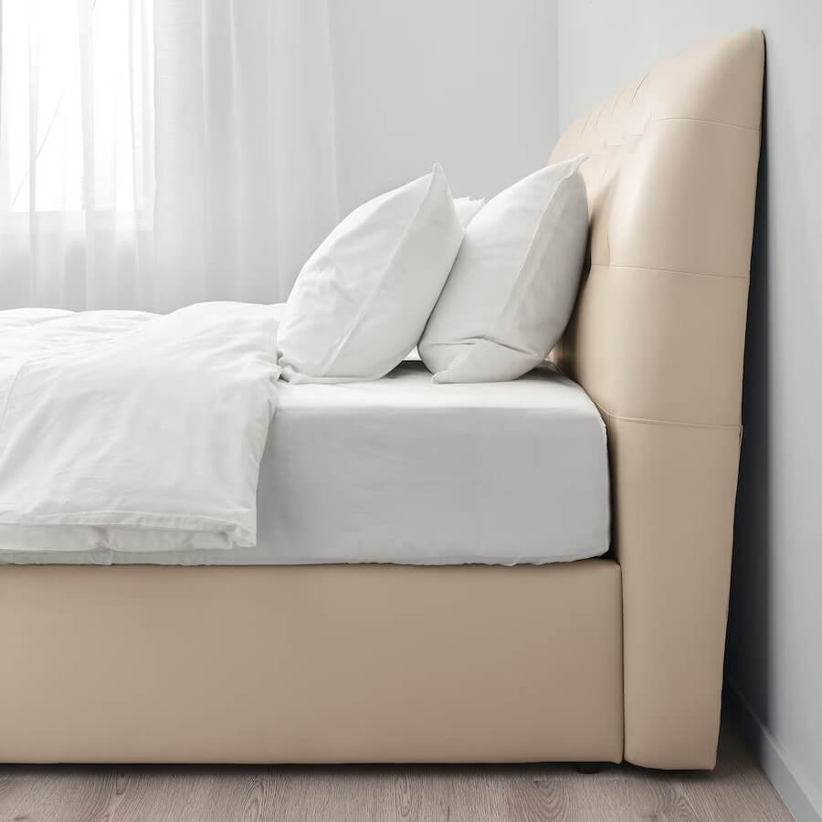 IKEA Kortgarden Ottoman Queen Bed| Upholstered| Storage| Kimstad Off-White