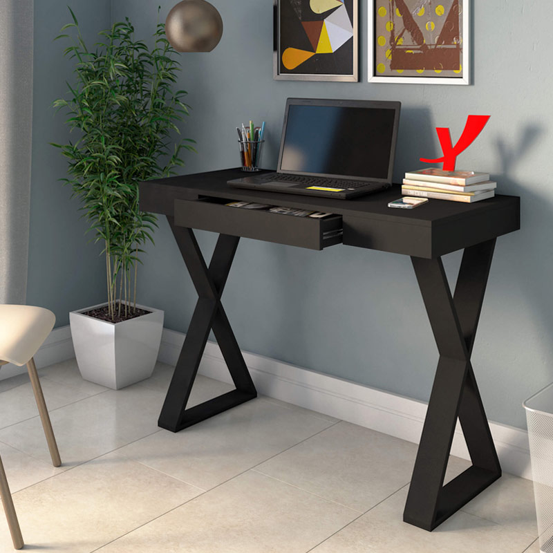 Varzea Desk - Black