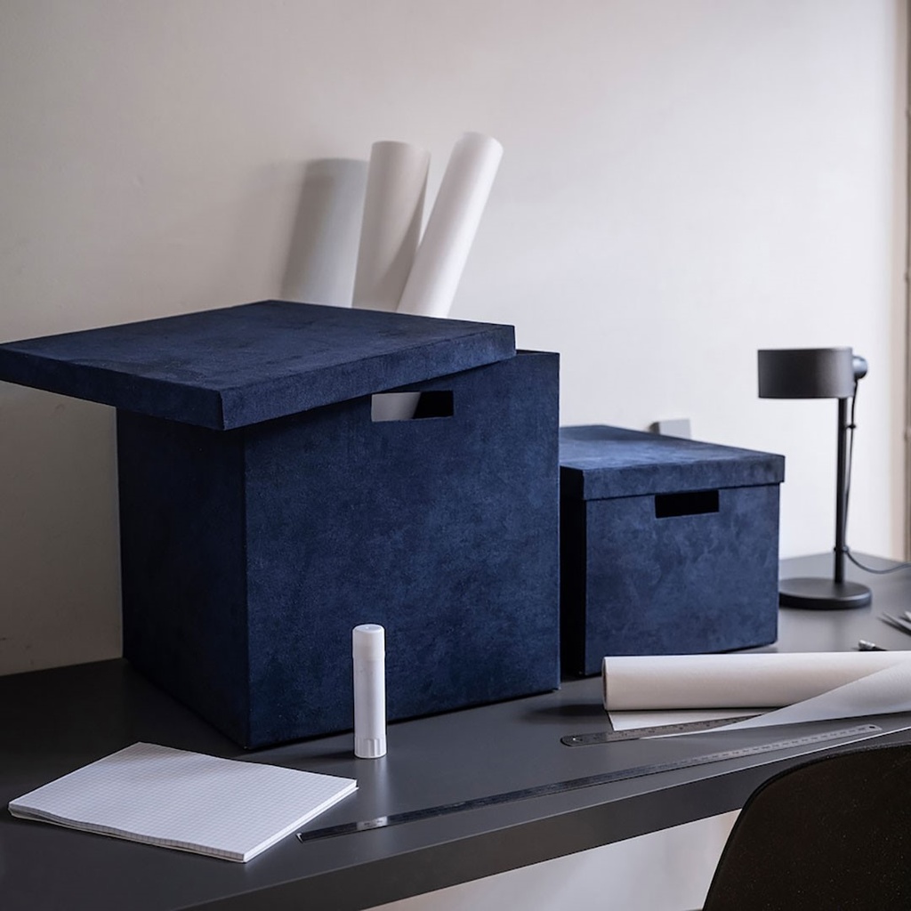 GJATTA storage box with lid, velvet dark blue, 32x35x32 cm