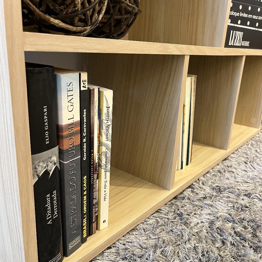 SUZANO BOOKCASE