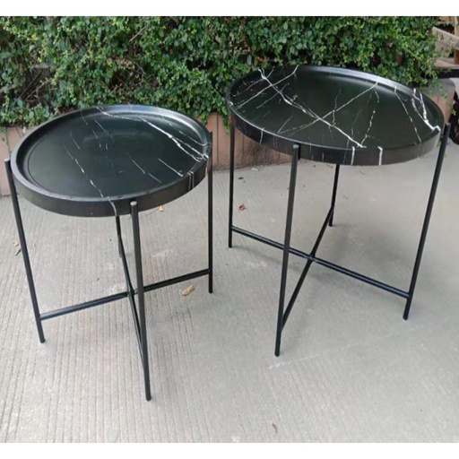Sevran Metal set tables